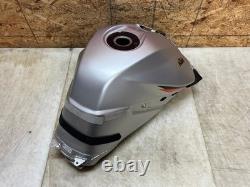 19 20 21 22 23 24 KTM SUPER DUKE 1290 R Réservoir Essence Avant