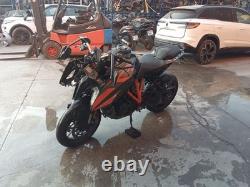61314040200 Feu Arrière Central / 1467108 Pour Ktm Super Duke 1290 Super Duke R