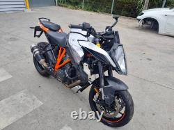 61408021000 moulure KTM 1290 SUPER DUKE GT 2015 125723
