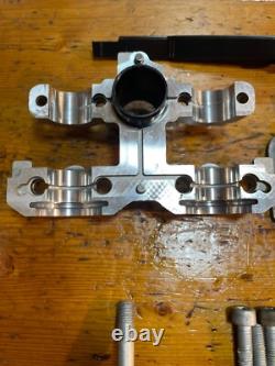 Couvercle de soupape de culasse avant KTM 990 Super Duke LC8 08