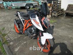 KTM 1290 Super Duke R EZ19 Pièces Restantes Visser Axis Tige Support Etc