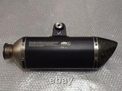 Silencieux Slip-On Akrapovic pour KTM 1290 Super Duke R / GT 2017-2021 1000km