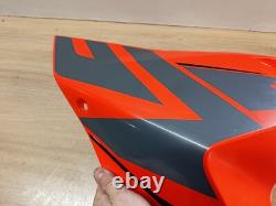 UN FLAN DE CARENAGE DROIT MOTO 61508051000 KTM 1290 Super Duke GT