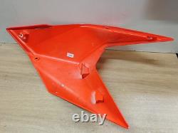 UN FLAN DE CARENAGE GAUCHE MOTO 61508050000 KTM 1290 Super Duke GT